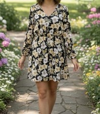 Forever 21 Floral Dress Mini Sz L/XL 10 V Neck 3/4 Sleeve Elastic Waist Pullover