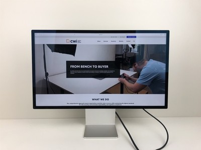 Apple Studio 27'' Retina 5K Display (MYJG3LL/A)