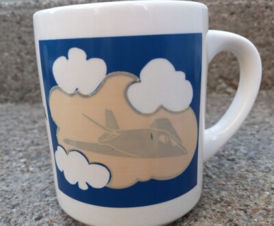 VINTAGE COFFEE CUP MUG JET FIGHTER PLANE F-117A STEALTH LOCKHEED NIGHTHAWK 