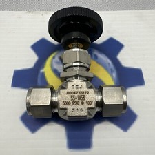New Swagelok SS-1VS8, 1/2" needle valve Multiple available