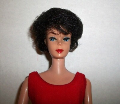 BAMBOLA BARBIE VINTAGE AMERICAN GIRL NERA BUBBLECUT VISO GRASSO