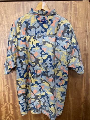 WU WEAR short-sleeved shirt size XL multicolor from Japan - Picture 3 of 7