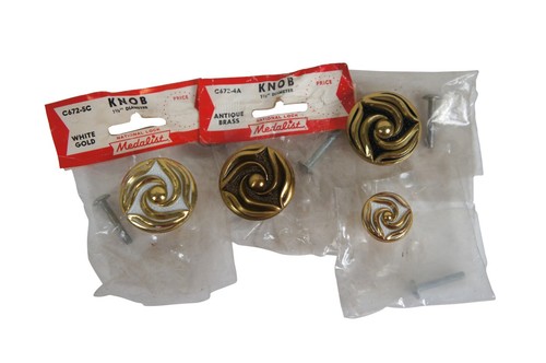 28 Mid Century Modern Assorted Drawer Cabinet Pulls National Lock Medalist - Picture 3 of 12