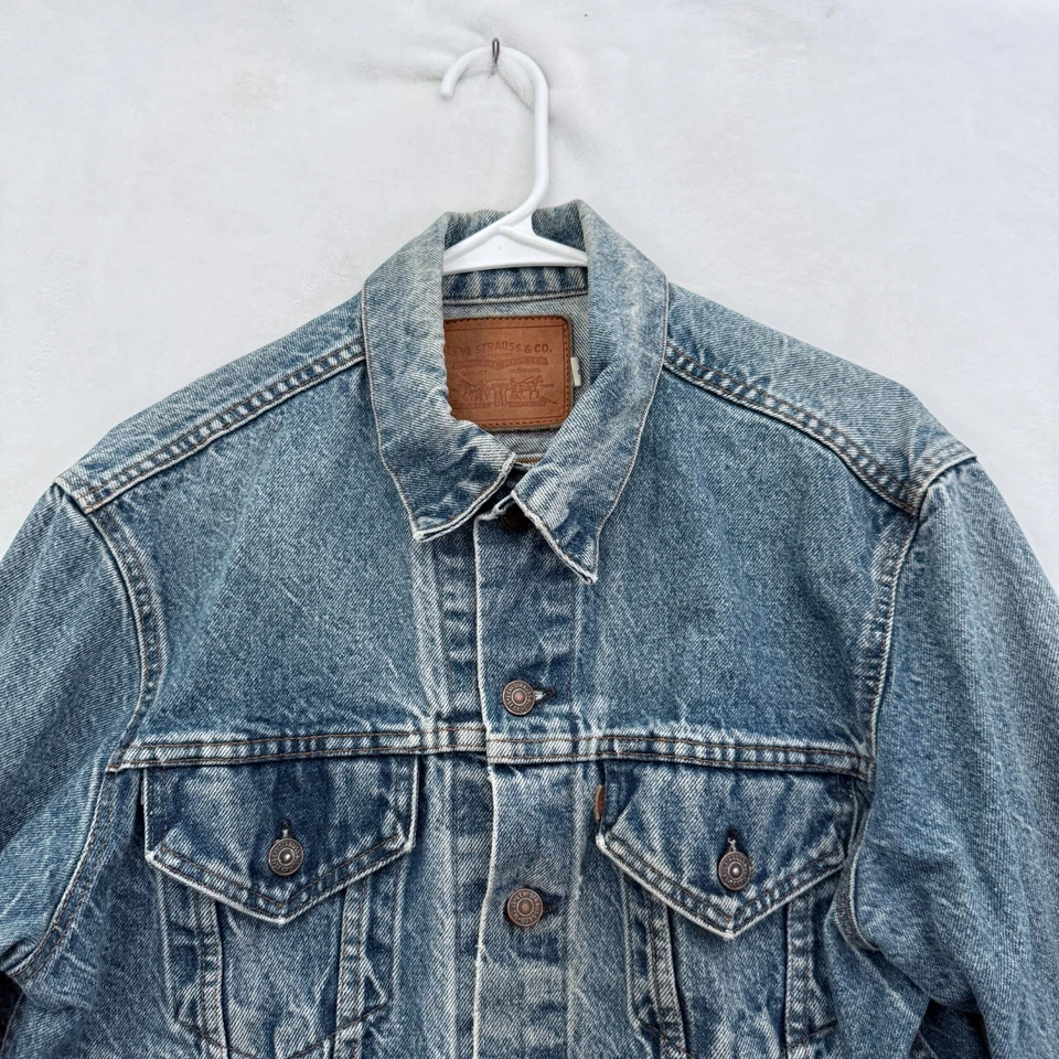 Chaqueta Levis de Colección Para Hombre L Azul Cuero Tab Denim Trucker 74650 0217 Foto 2 de 4