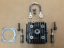 Wisconsin Robin Two Stroke Engine Cylinder Head Assy 157-13101-13  157-15102-01