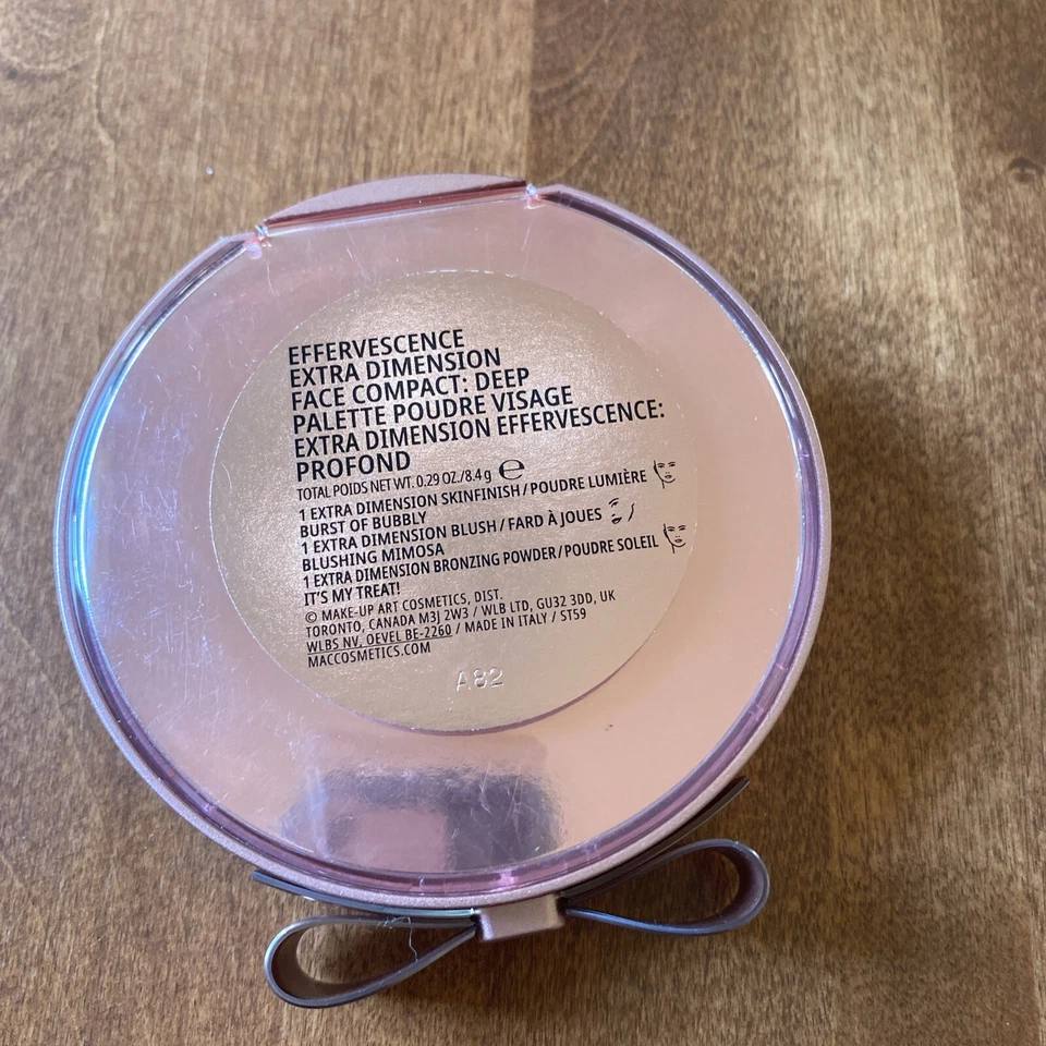 MAC EFFERVESCENCE Extra Dimension Face Compact MEDIUM 0.29 oz / 8.4 g NIB - Image 3 of 4