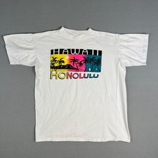 VTG Honolulu Hawaii T Shirt Fits Medium Vacation Palm Tree Volcano Ocean 1990s