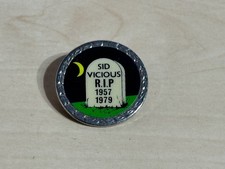 Sid Vicious R.I.P. 1957 1979 Insert Badge Gravestone Design Punk Sex Pistols