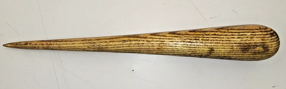 3 Antique Wooden Plumbers Turn Pins, Tool Tampion - Image 3 of 4