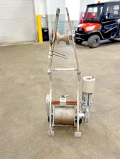 Cue's Electric Power Winch Cable Puller With Rigid 700