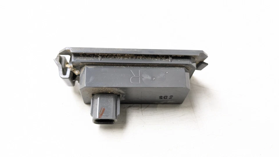 HYUNDAI TUCSON MK4 NX4 NUMBER PLATE LIGHT RIGHT DRIVER SIDE 2023 - Image 3 of 4