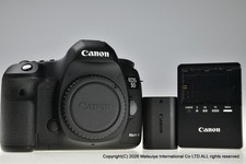 Canon EOS 5D Mark III 22.3MP Digital Camera Excellent Body