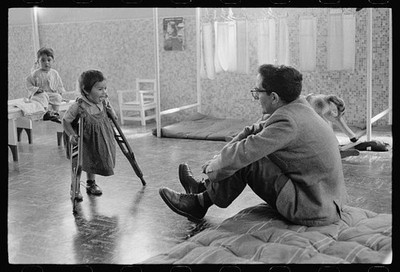 Photo:Lillo Chile 1960s Dr Child Rehab Clinic with Crutches Children