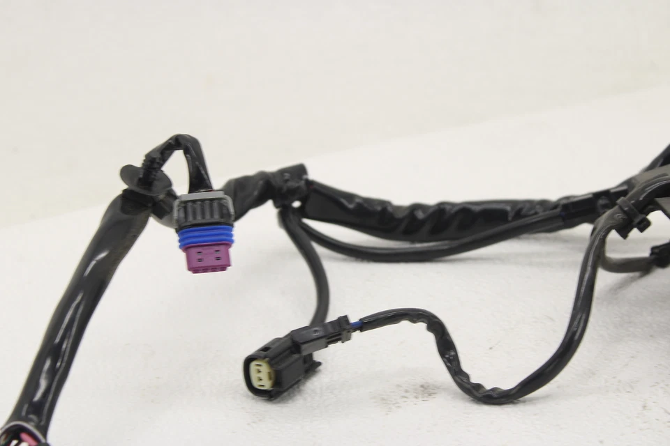 Arnés de cableado carenado delantero Harley Davidson Electra Street Glide 2014-2019 Foto 2 de 4