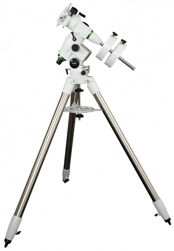 SkyWatcher EXPLORER 200PDS Telescope + EQ5 Deluxe Mount & Tripod #10220/20464 SO - Image 3 of 4