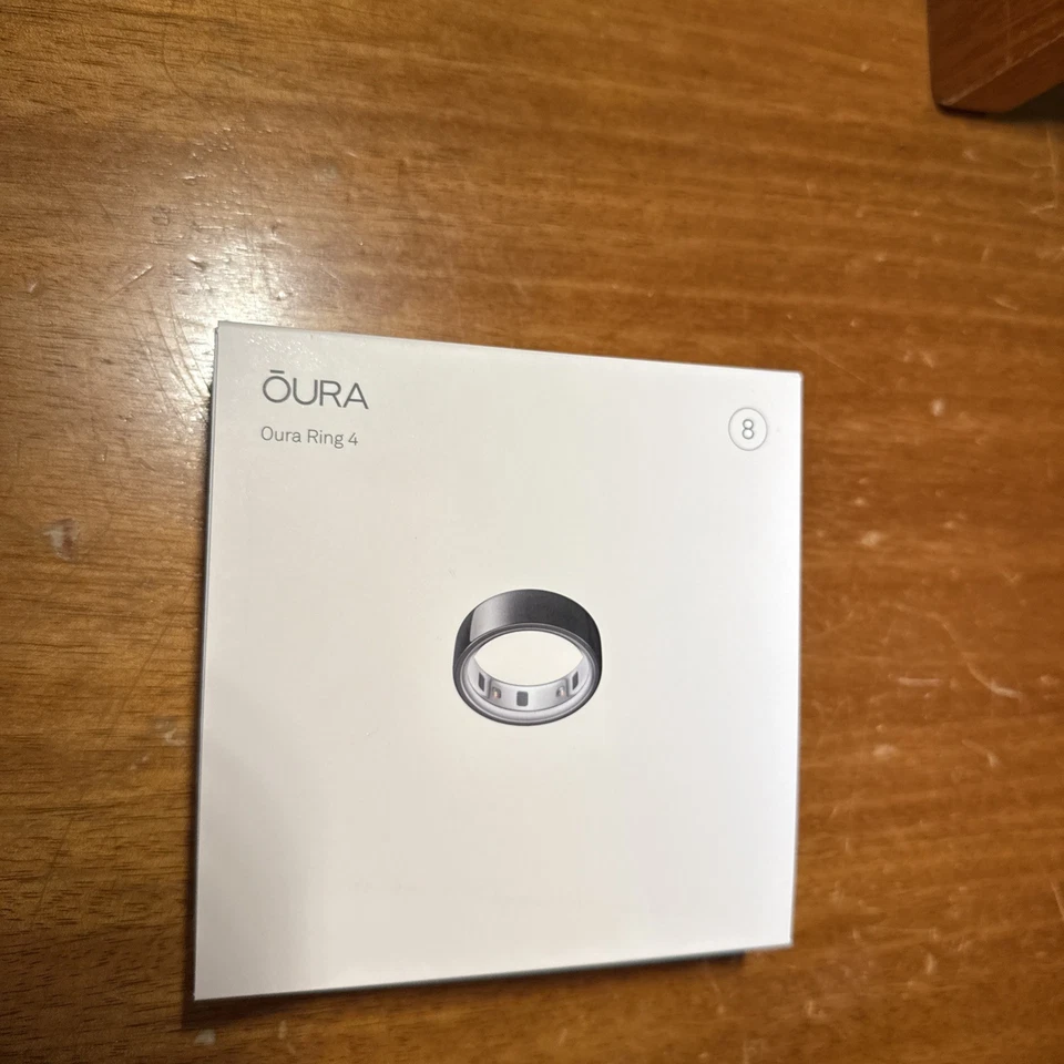 Oura Ring Gen 4 Smart Ring - Black - Size 8 - BRAND NEW - Image 2 of 4