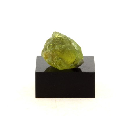 Peridot 14.82 ct Skardu District Baltistan Edelstein Mineral