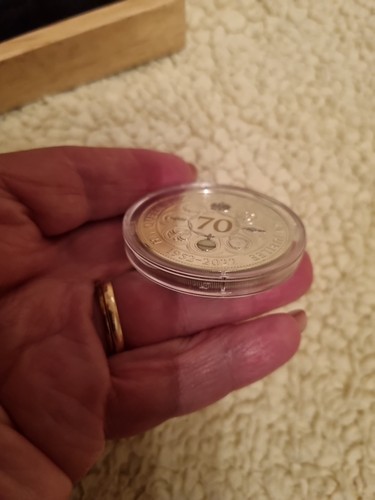 2022 Queen Elizabeth II Platinum Jubilee FIVE POUND £5 Coin. - Picture 17 of 20