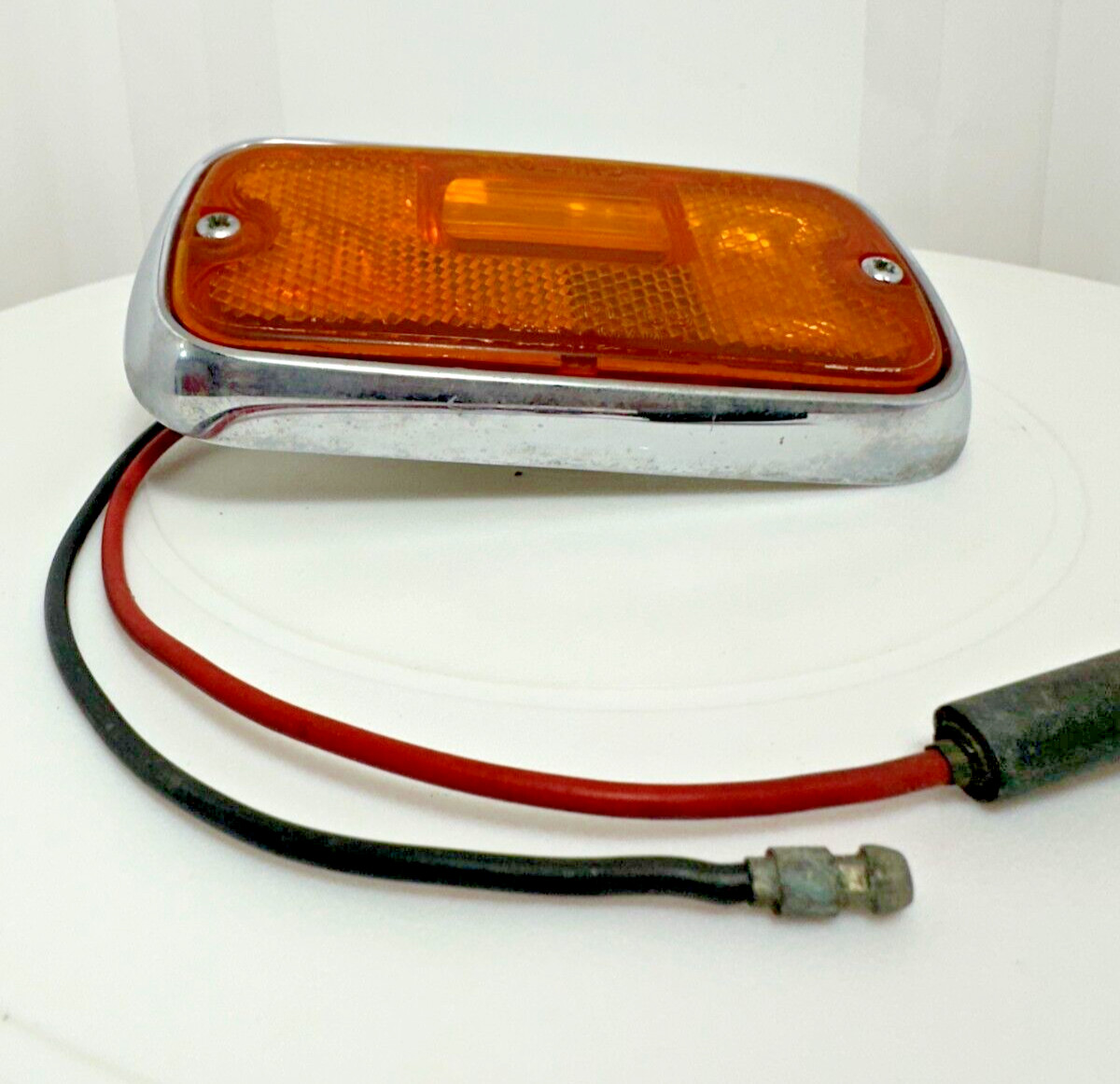 Lucas L857 Rolls Royce Silver Shadow II Part Front Side Marker Amber Light