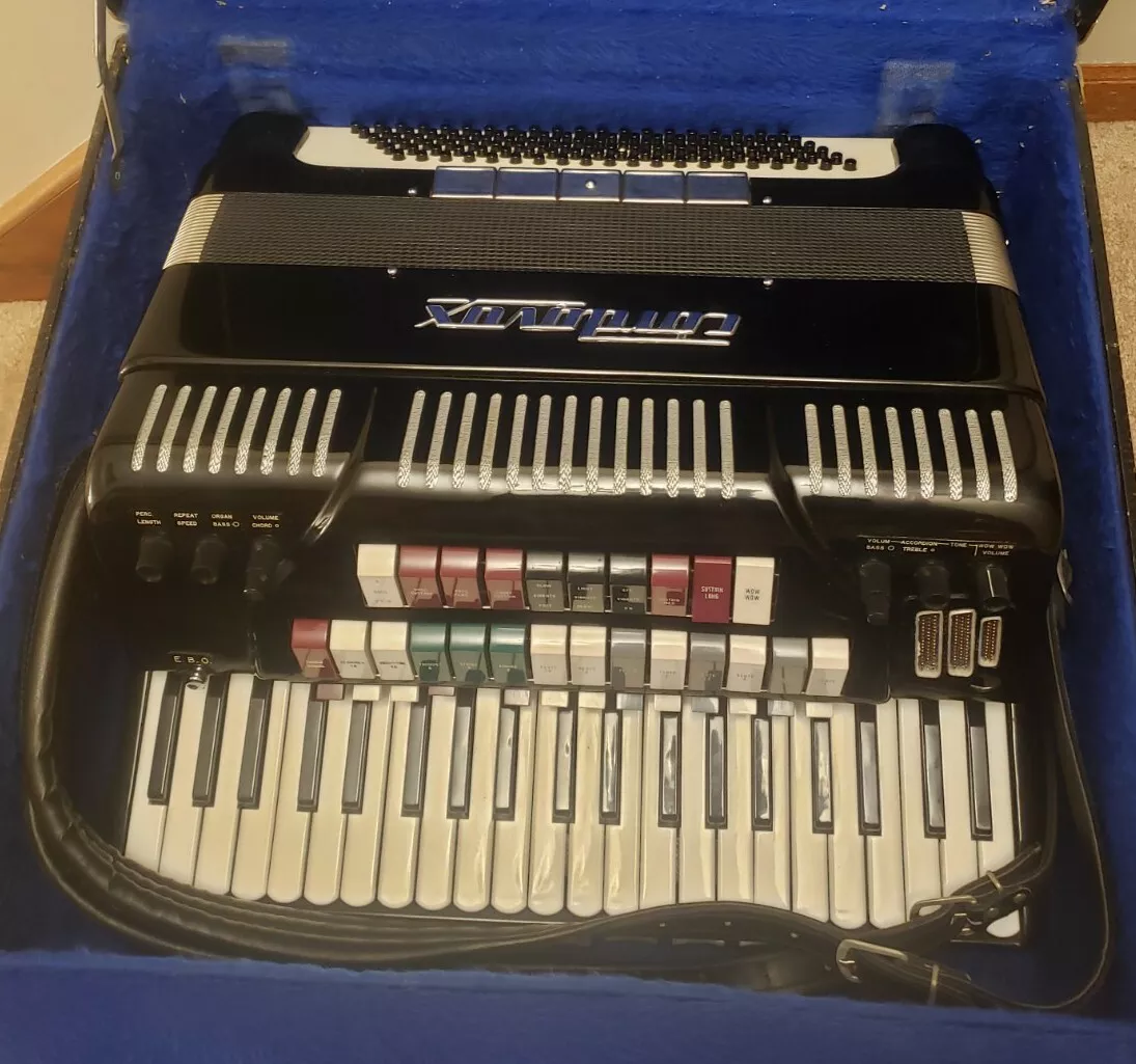Cordovox accordion for sale deals