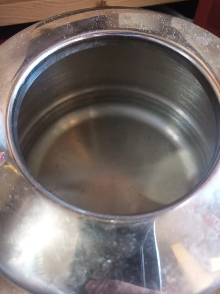 Chaleira de chá Bonjour aço inoxidável 2 quartos pescoço de ganso bule fundo de cobre - Imagem 2 de 3