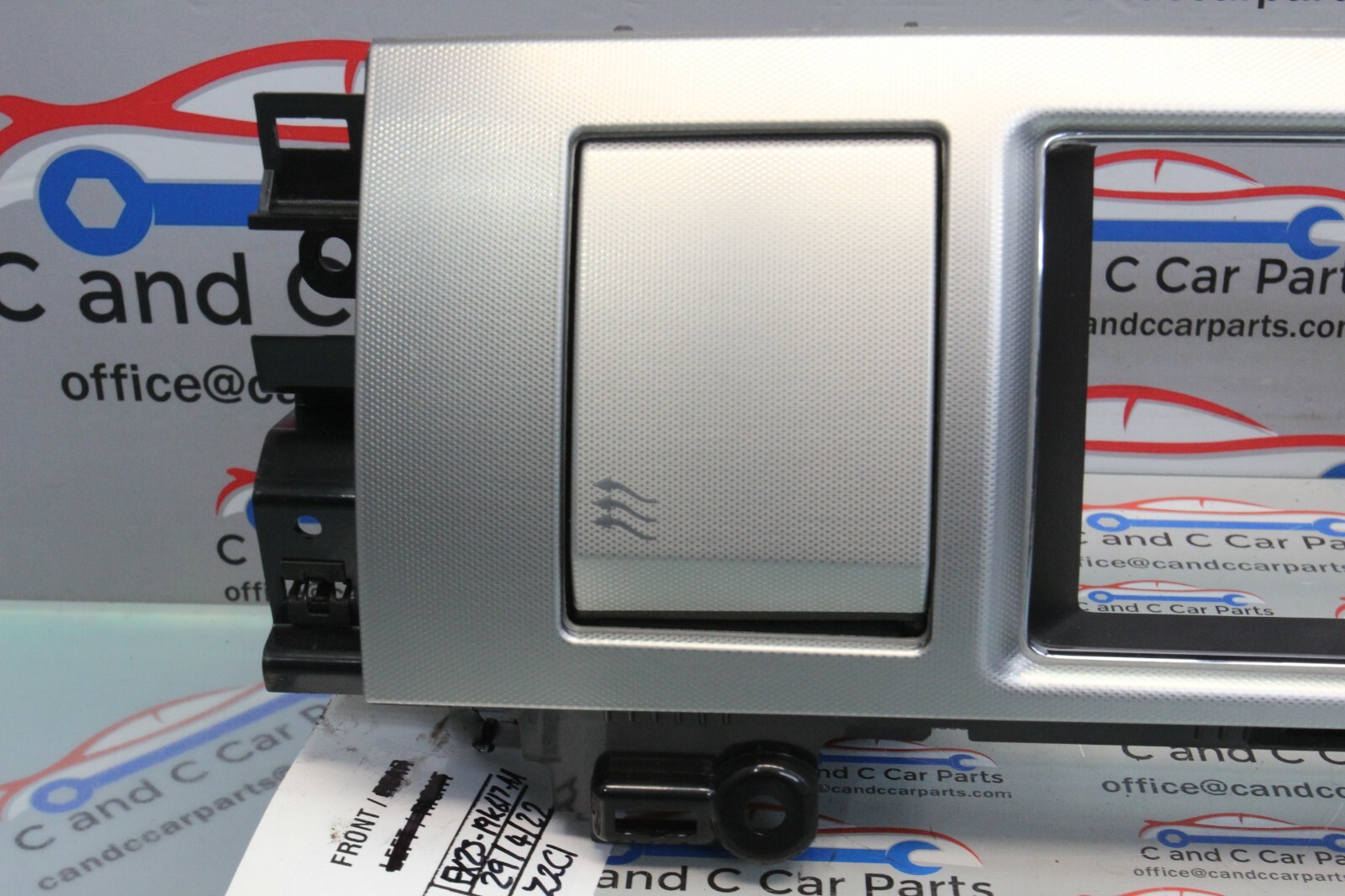 Jaguar XF X250 Facelift Centre Air Vents with Actuators EX2319K617BA