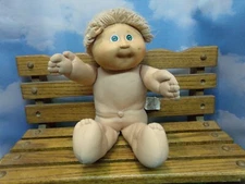 CABBAGE PATCH KIDS DOLL coleco ASH BLOND HAIR