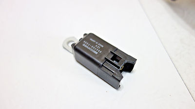 1986 - 1991 Honda crx relay denso 056700-7330 39797se0003 oem
