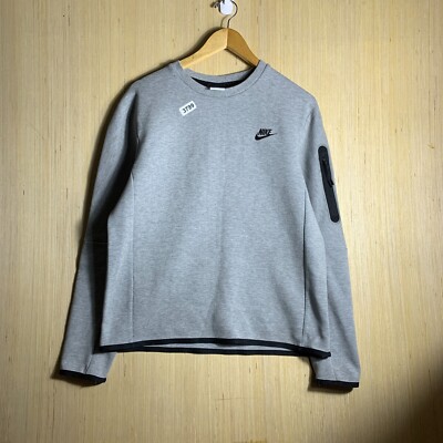 nike tight sweatshirt