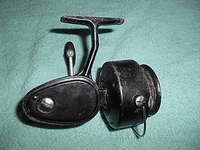 MOULINET DE PÊCHE ancien mitchell garcia 440 EUR 38,00 - FR