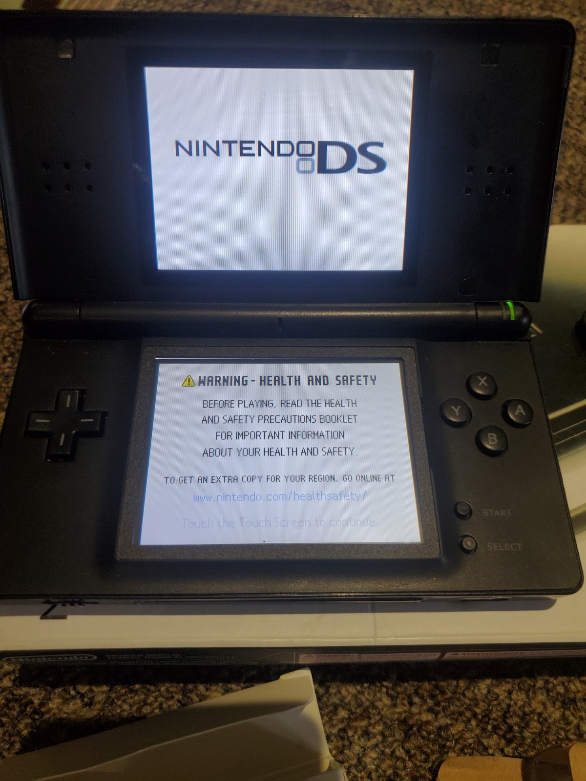 Nintendo DS Lite Console Portable Noire rétrocompatible rétro gaming - 2