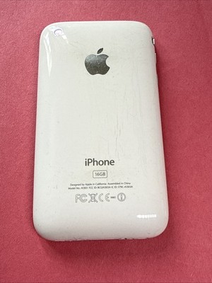 Apple iPhone 3GS  16 GB AT&T) A1303 (GSM) Collectible