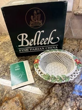 1995 Belleek Winter Basket Limited Ed. Ireland Poinsettias