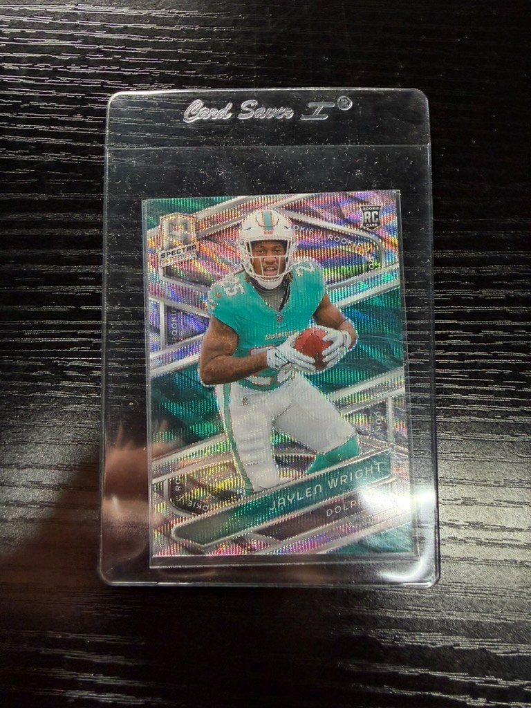 Jaylen Wright 2024 Panini Spectra Blue Wave RC /11 SSP #143 Dolphins