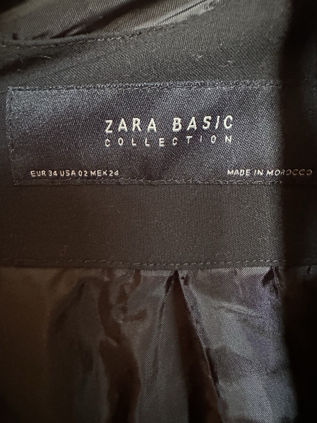 ZARA BASIC COLLECTION Black Blazer *Single Button… - image 3