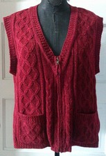 90's ERIKA  CO Wine Red Zip Up Acrylic Cardigan Sweater Vest L