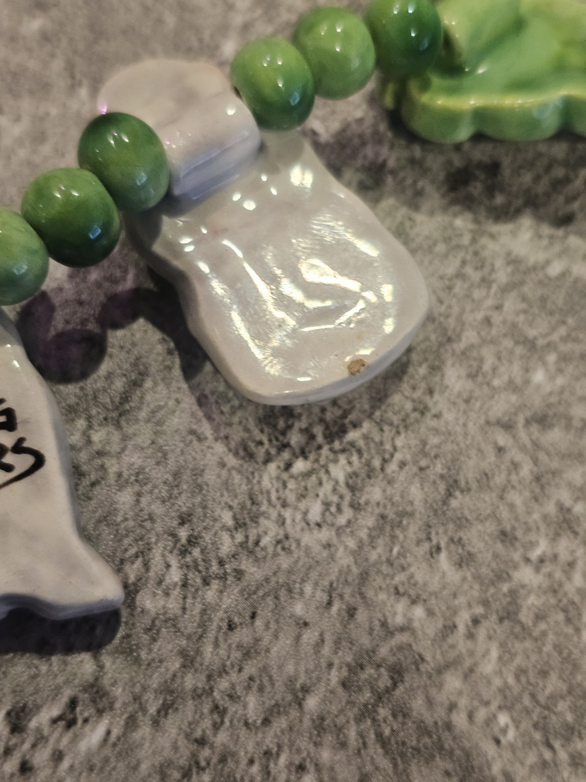 VTG Flying Colors Signed Ceramic Monkey Palm Leaf… - image 10