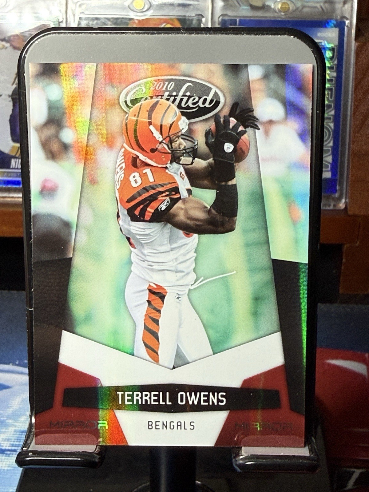 153/250 2010 Panini Certified - Terrell Owens #32 Mirror Red Refractor Bengals