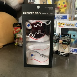 chuck taylor baby socks