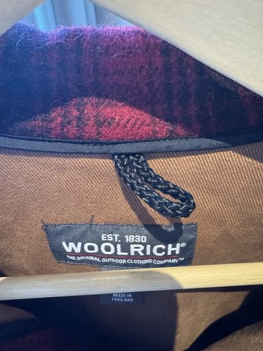 Woolrich Mackinaw Cruiser Buffalo Red Plaid Hunting Jacket Men Medium - Picture 3 of 14
