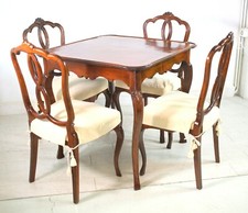 ANTICO TAVOLO GIOCO QUADRATO INTARSIATO 4 SEDIE INTAGLIATE GAMBA SCIABOLATA '700
