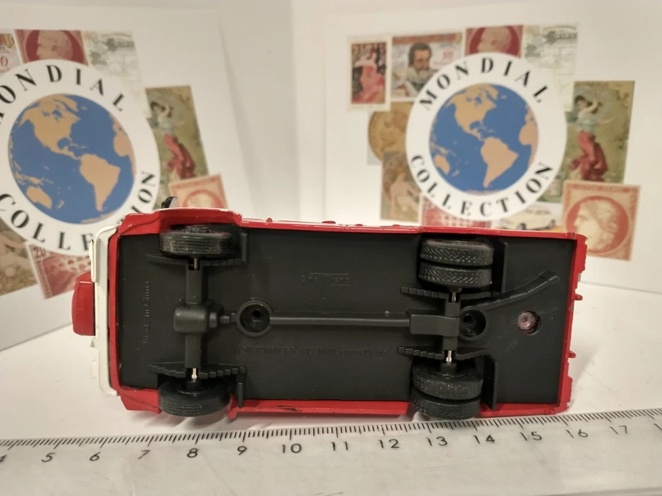 PMPB7-0355 Camion Pompieri Del Prado Magirus Deutz LF8 1980 1/50 - Immagine 2 di 2