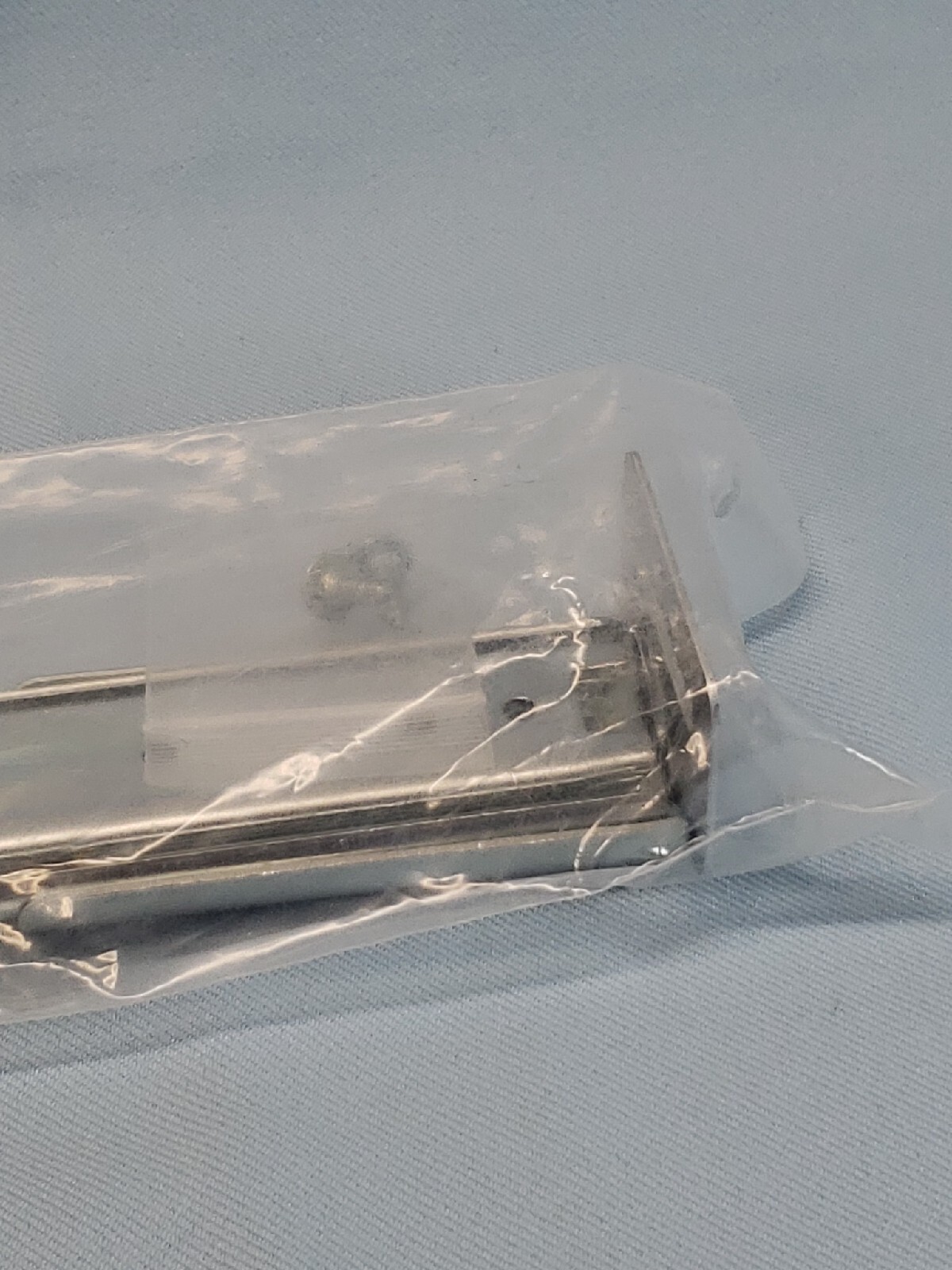 Richelieu Center Mount Drawer Slide 16" /400mm Ball Bearing T35072G16