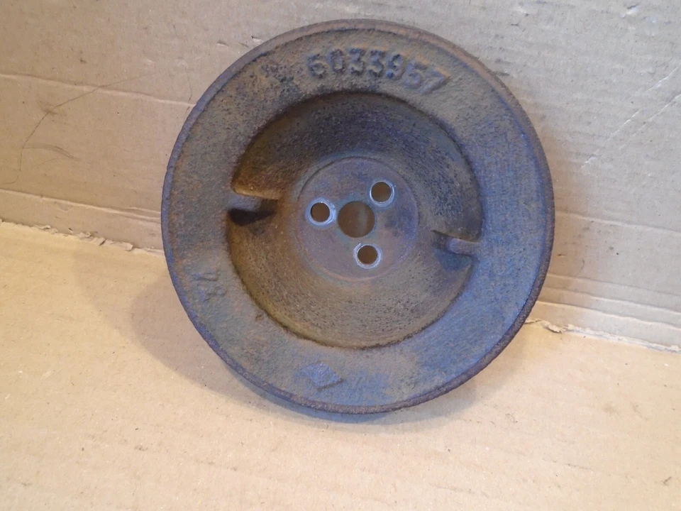 Árbol de levas Renault DAUPHINE POLEA 4cv? 6033957 Gordini? Foto 2 de 4