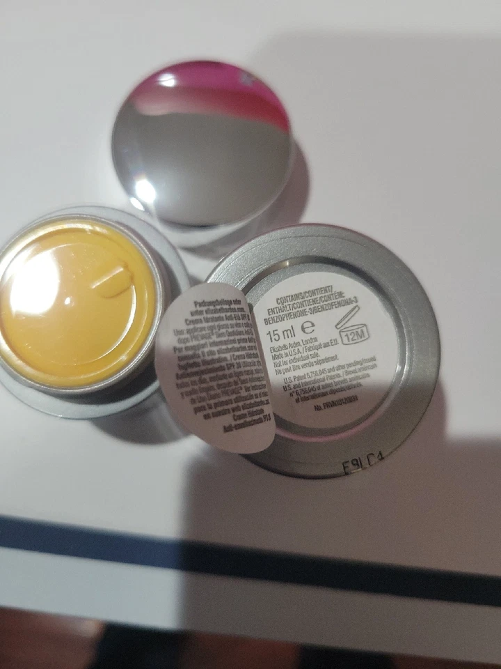 PACK de 2 cremas hidratantes antienvejecimiento Elizabeth Arden Prevage, FPS30 0,5 OZ CADA UNA = 1 OZ Foto 4 de 4