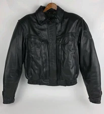 First Gear Scout III Black Leather Motorcycle Jacket Size 42 W With Armour