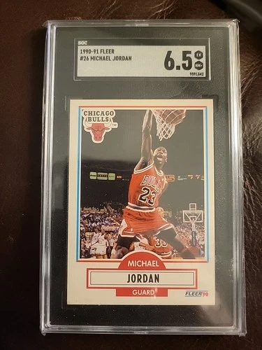 1990-91 Fleer - Michael Jordan #26 Black Line Above Biographical Information
