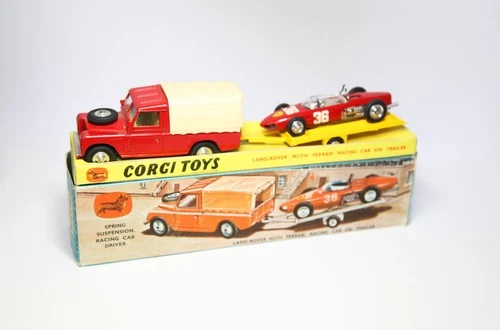 Corgi Gift Set 17 Land Rover With Ferrari Racing Car On Trailer In Original Box
