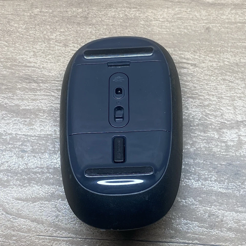 Microsoft Touch Mouse Model 1490 Wireless USB Rare Vintage 2011 Collectible - Image 2 of 4
