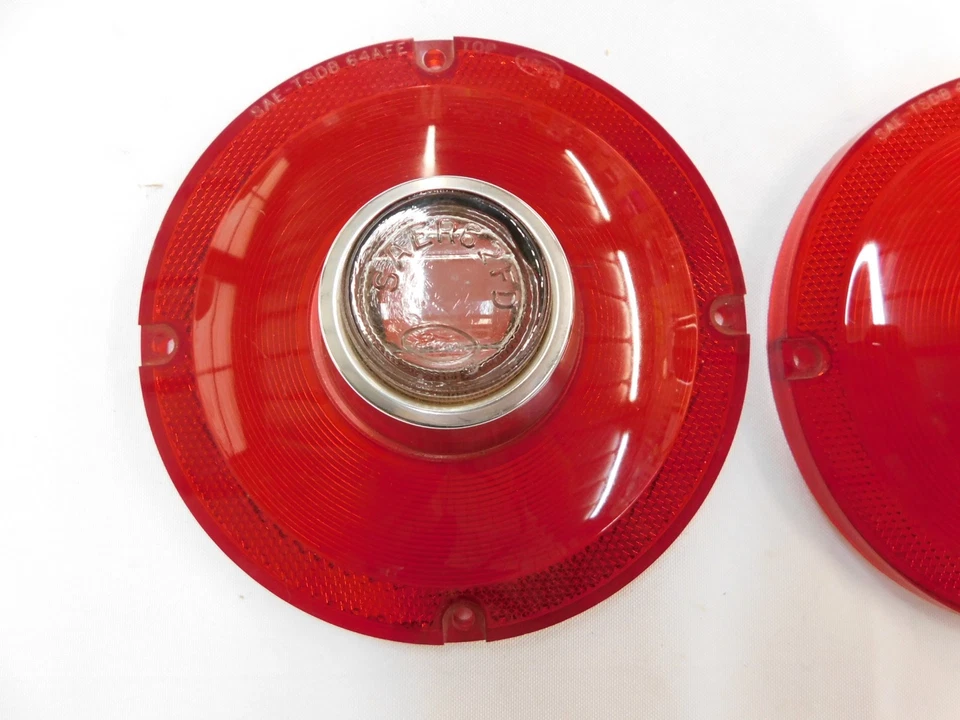 Nuevo de Lote Antiguo Ford 1964 Fairlane Luces Traseras Lámpara Lentes con Lente de Luz de Respaldo Foto 2 de 4